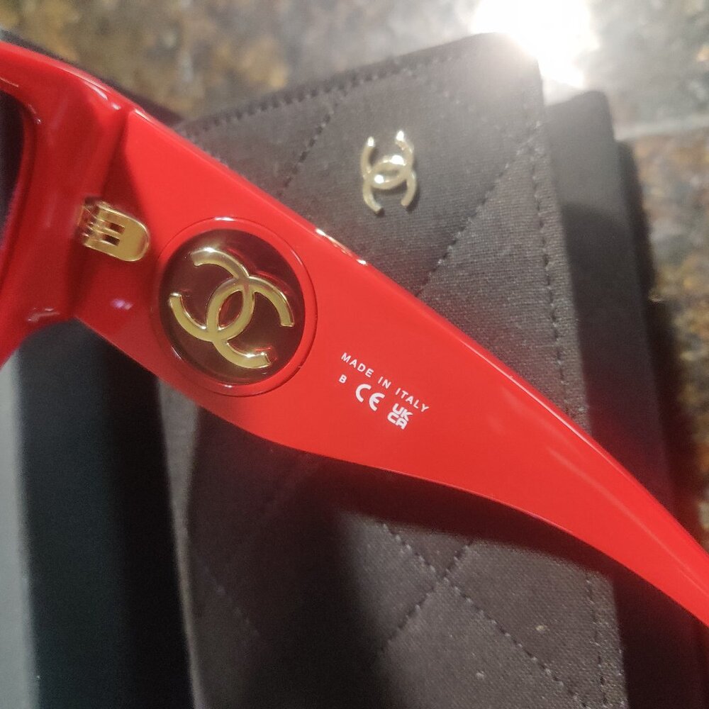 CHANEL sunglasses New - Picture 5 of 6